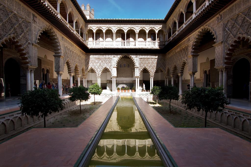 Apartamentos Alemanes Gradas Luxury Sevilla Bagian luar foto