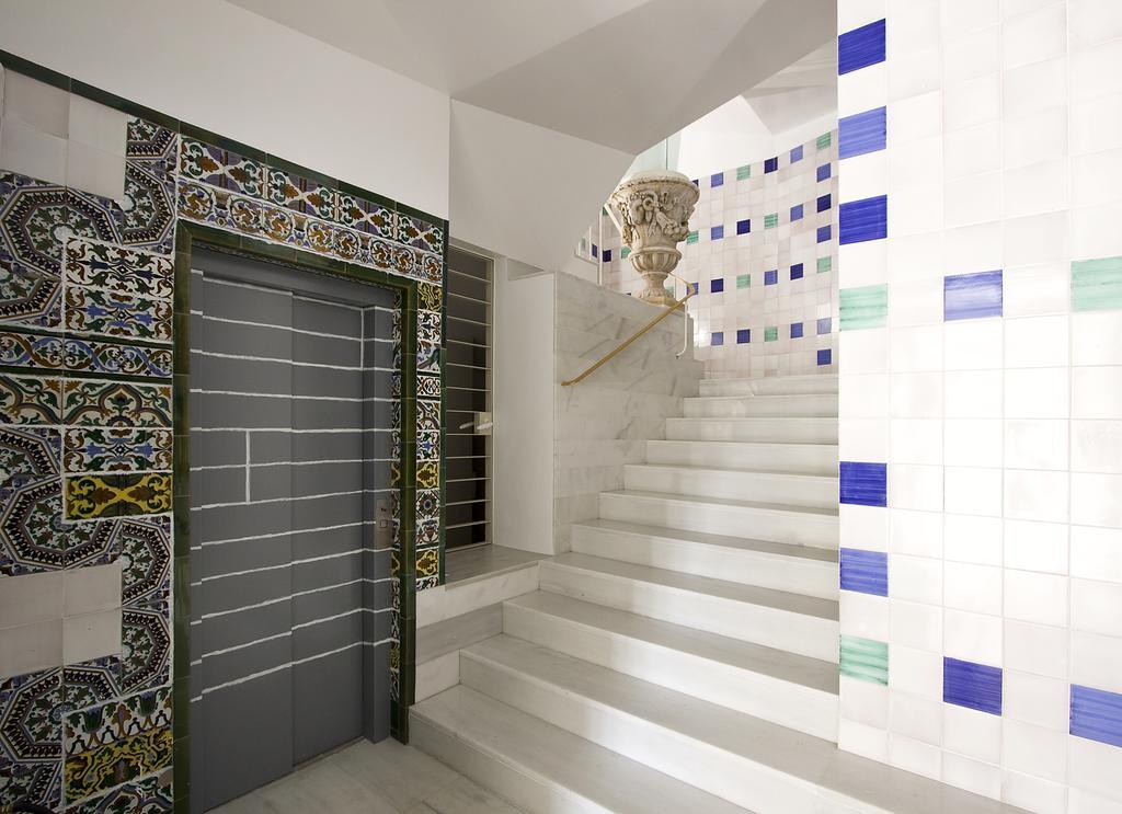 Apartamentos Alemanes Gradas Luxury Sevilla Bagian luar foto