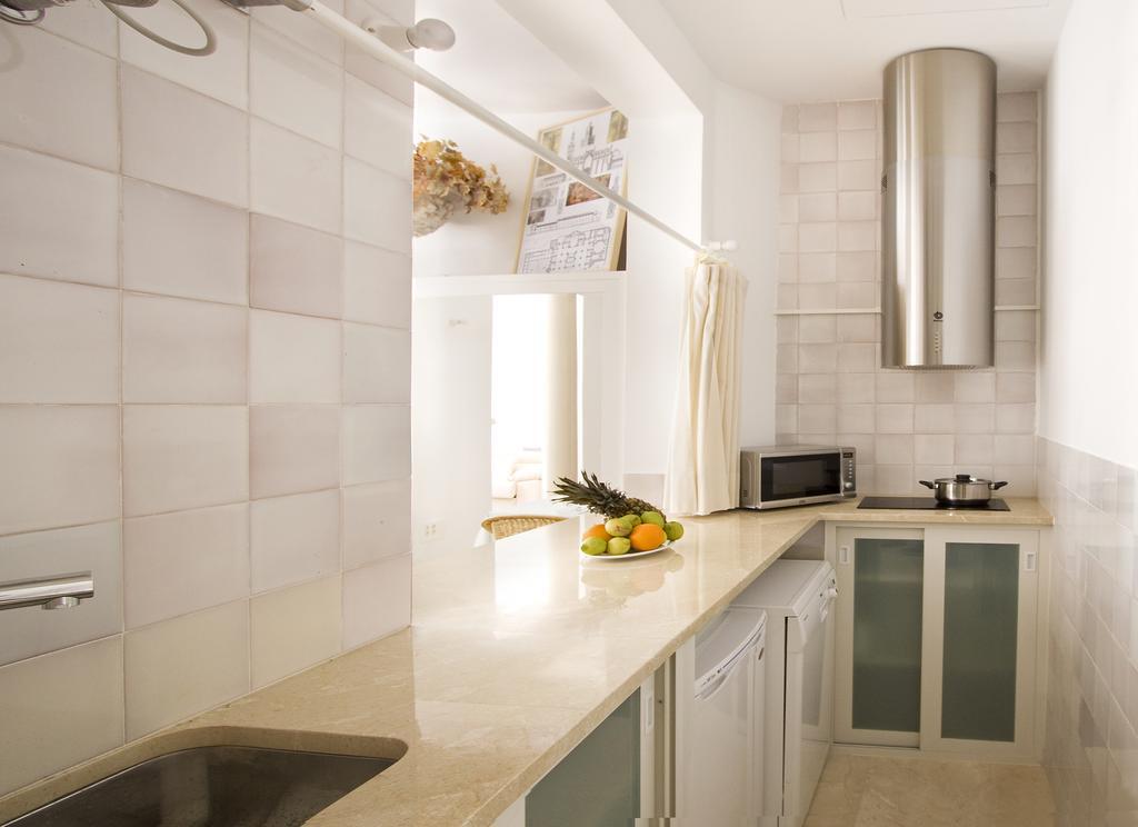 Apartamentos Alemanes Gradas Luxury Sevilla Ruang foto