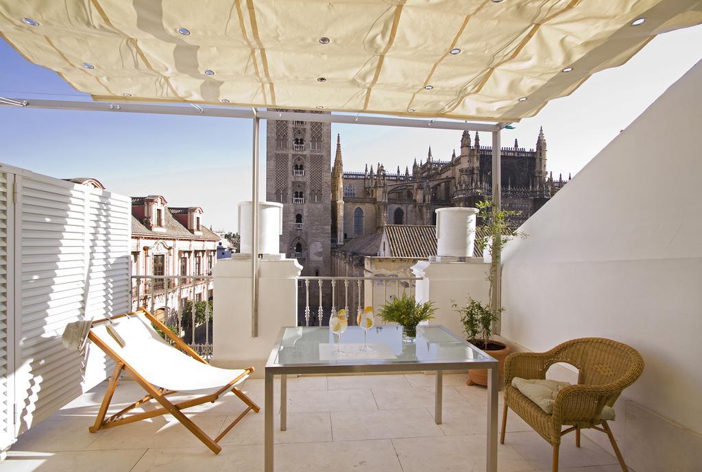 Apartamentos Alemanes Gradas Luxury Sevilla Ruang foto