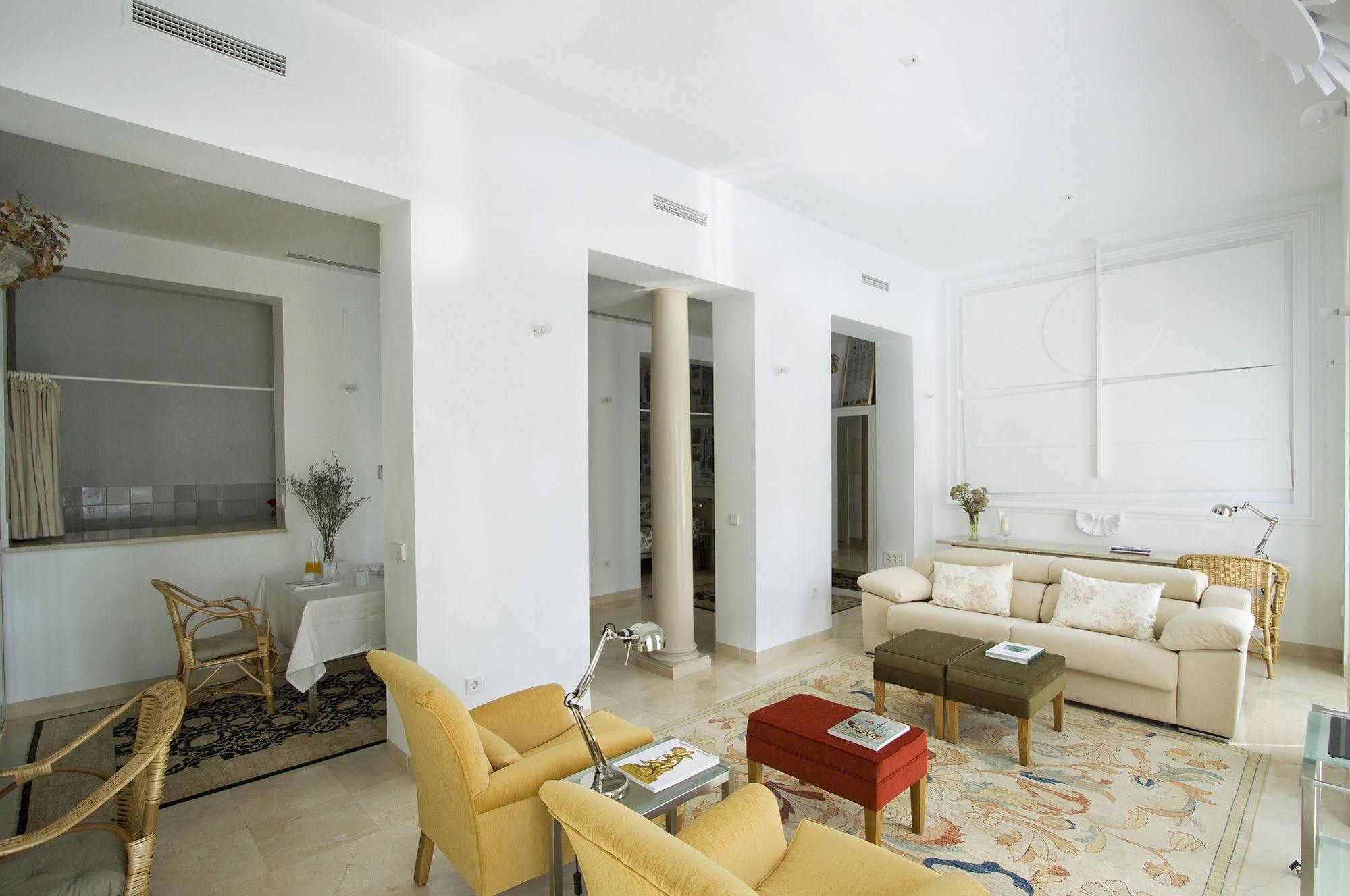 Apartamentos Alemanes Gradas Luxury Sevilla Bagian luar foto